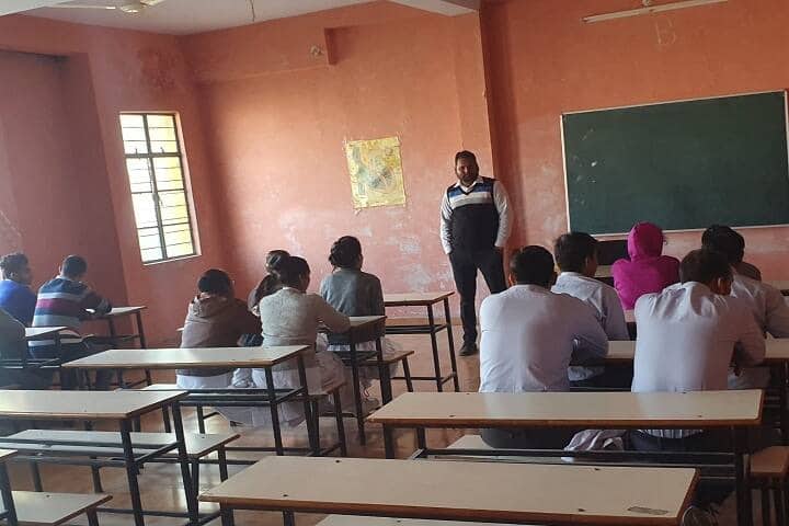 GR College for Professional Studies campus in Baraua Nurabad, Madhya Pradesh, India — photo 2