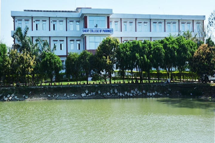 Saraswati Higher Education and Technical College of Pharmacy campus in Varanasi, Uttar Pradesh, India — photo 2
