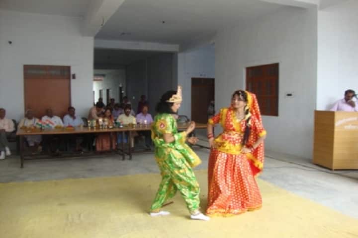 Motibai Rajaram Mahavidyalaya campus in Jhansi, Uttar Pradesh, India — photo 3