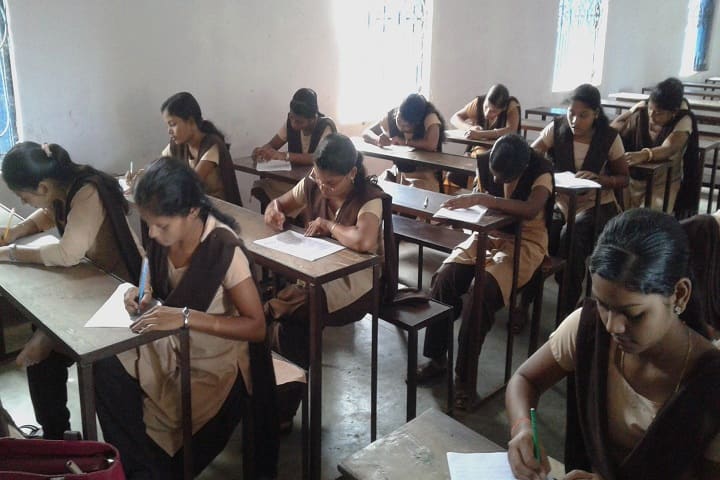 Nayagarh Prajamandal Mahila Mahavidyalaya campus in Nayagarh, Odisha, India — photo 3