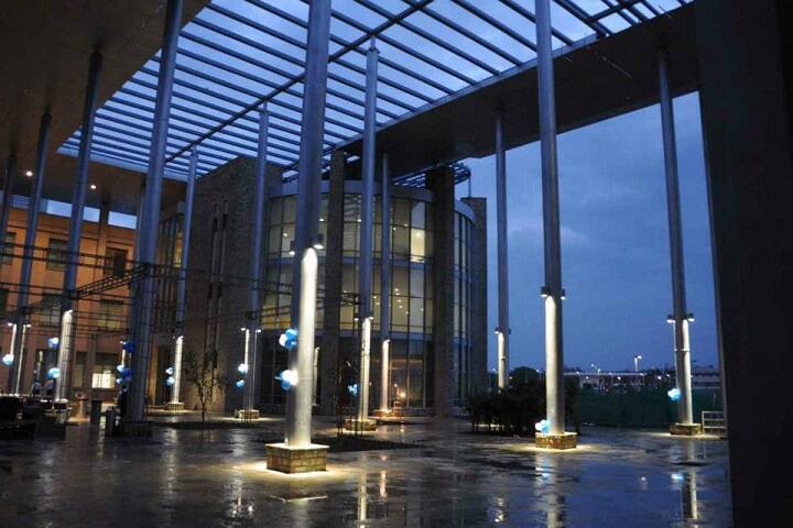 ISB Hyderabad campus in Hyderabad, Telangana, India — photo 6