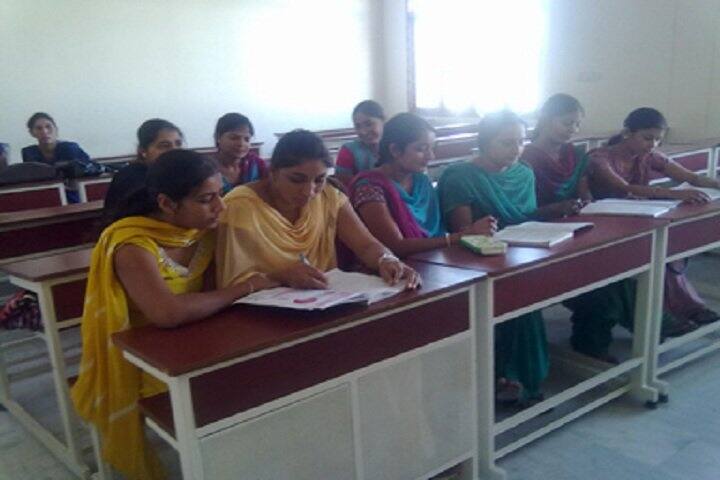 Guru Nanak Khalsa College campus in Sultanpur Lodhi, Punjab, India — photo 2