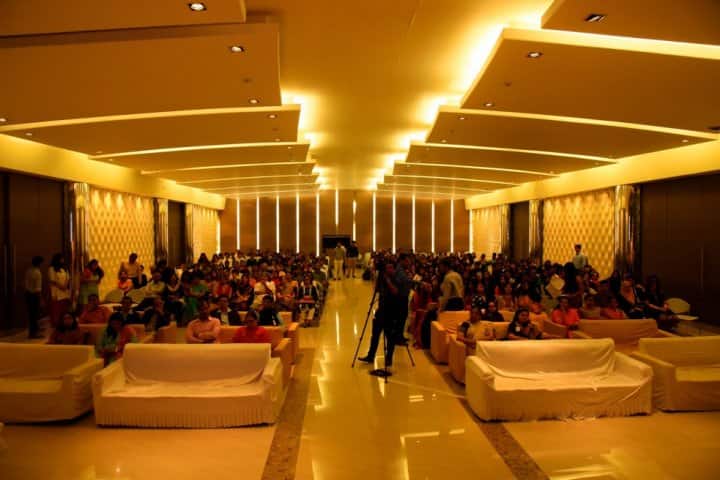 Dr Bhanuben Nanavati College of Pharmacy campus in Mumbai, Maharashtra, India — photo 1