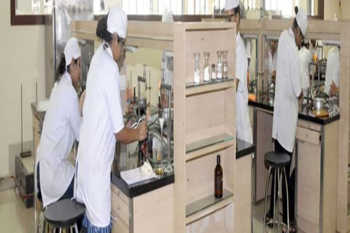 Dr Bhanuben Nanavati College of Pharmacy campus in Mumbai, Maharashtra, India — photo 6