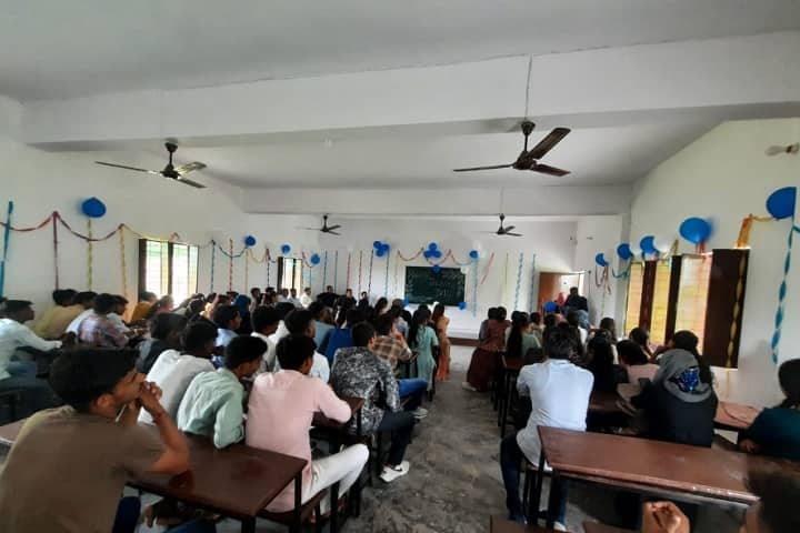 Ram Sajivan Singh PG College campus in Kaushambi, Uttar Pradesh, India — photo 4
