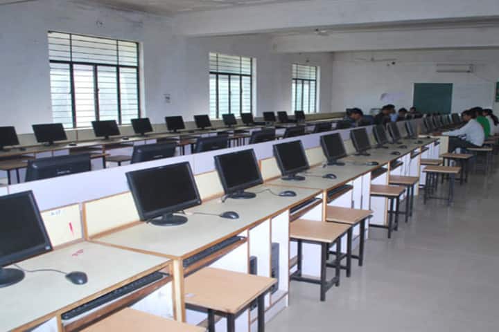 KLS Institute of Engineering and Technology campus in Bijnor, Uttar Pradesh, India — photo 4