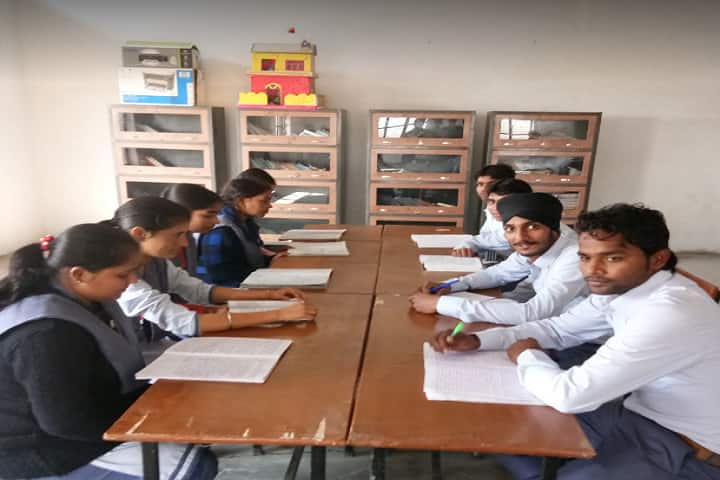 MJK Degree College campus in Pilibhit, Uttar Pradesh, India — photo 2