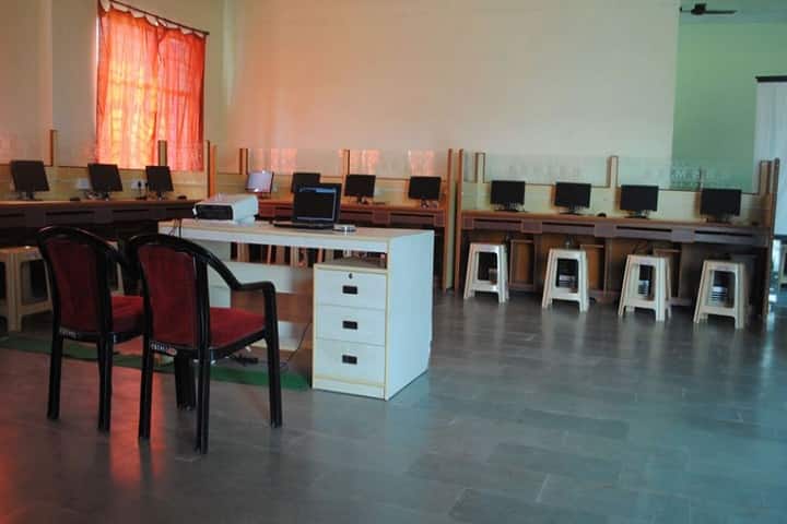 Chandrabhan Singh Memorial Shikshan Sansthan campus in Kanpur Dehat, Uttar Pradesh, India — photo 2