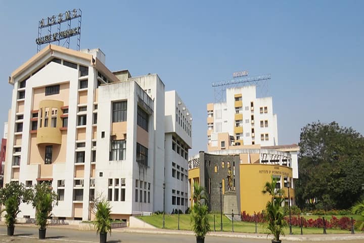 All India Shri Shivaji Memorial Society's College of Pharmacy, Pune campus in Pune, Maharashtra, India