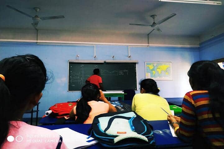 Dhupguri Girls College campus in Dhupguri, West Bengal, India — photo 2