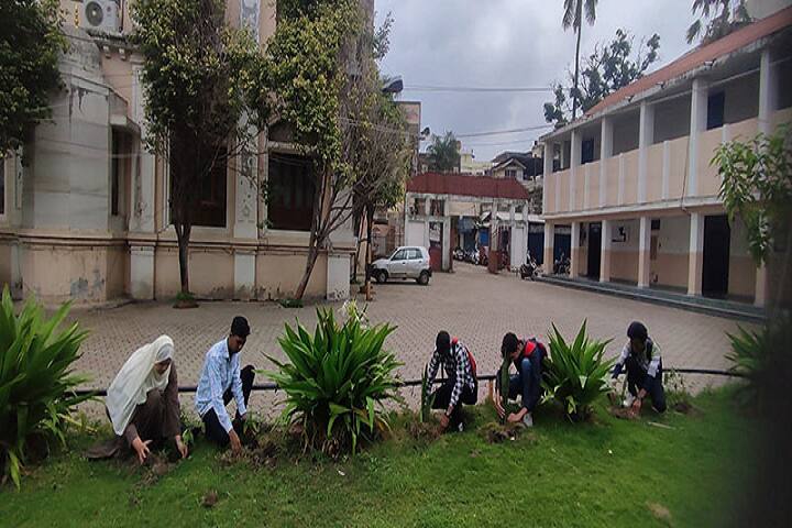 Saifia College of Science campus in Bhopal, Madhya Pradesh, India — photo 1