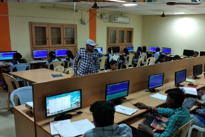 Government Degree College campus in Chittoor, Andhra Pradesh, India — photo 4