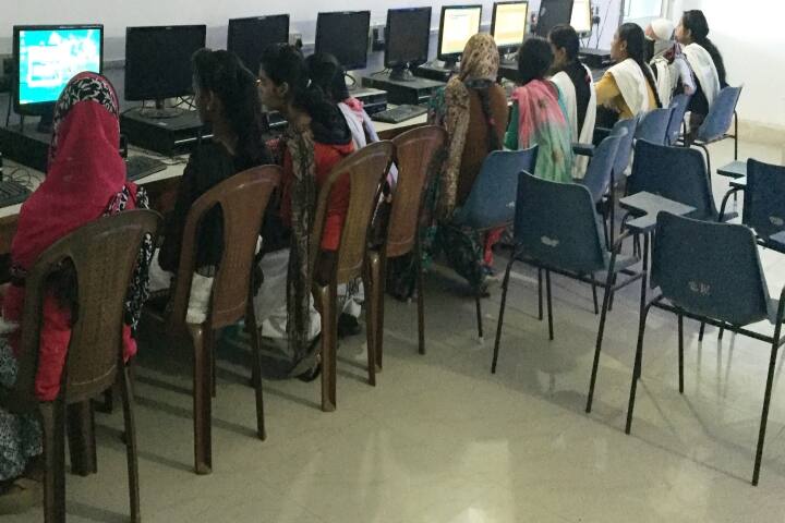 Shri Mahanth Shatanand Giri College campus in Gaya, Bihar, India — photo 4