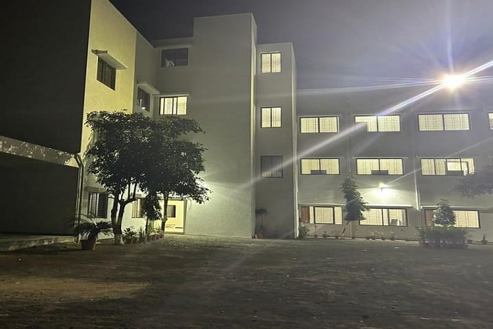 City Pride College campus in Nagpur, Maharashtra, India — photo 2