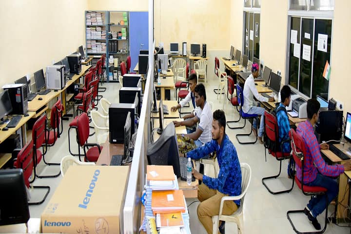 Seth RCS Arts and Commerce College campus in Durg, Chhattisgarh, India — photo 4