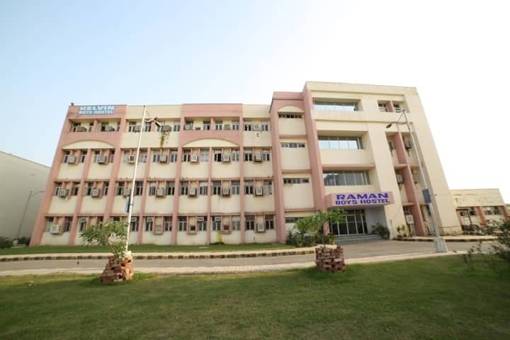 Bhai Gurdas Degree College campus in Sangrur, Punjab, India — photo 6