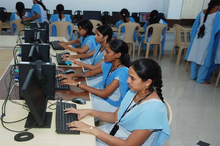 Aditya Degree College Womens campus in Kakinada, Andhra Pradesh, India — photo 2