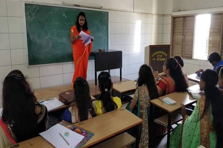 Shri Bhikhabhai Patel Arts College campus in Anand, Gujarat, India — photo 2