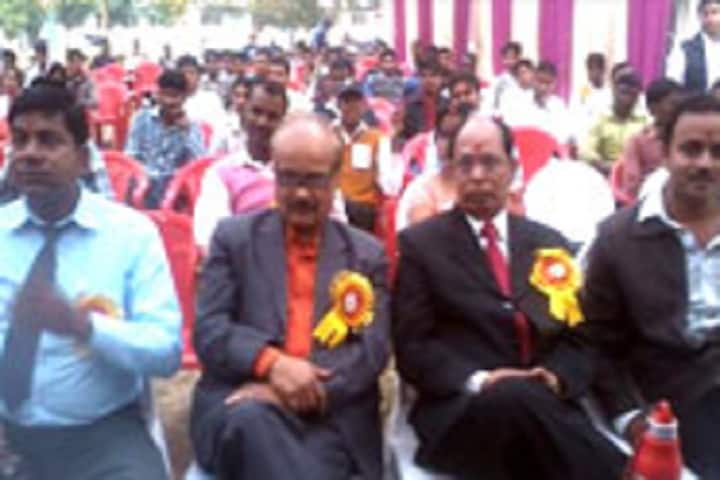 Kamla Nehru Vidhi Sansthan campus in Sultanpur, Uttar Pradesh, India — photo 3