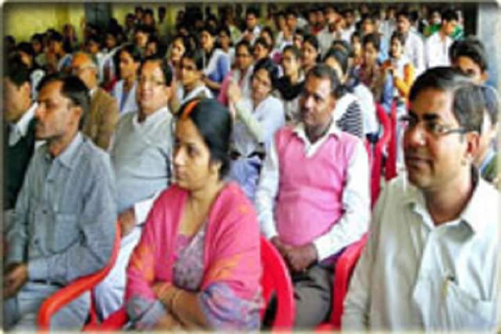 Kamla Nehru Vidhi Sansthan campus in Sultanpur, Uttar Pradesh, India — photo 5