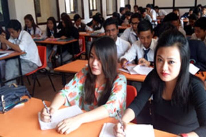 Uttaranchal College of Science and Technology campus in Dehradun, Uttarakhand, India — photo 5