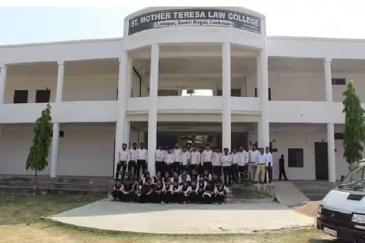 St Mother Teresa Law Degree College campus in Lucknow, Uttar Pradesh, India — photo 1