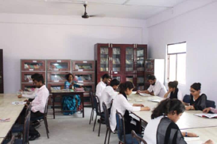 St Mother Teresa Law Degree College campus in Lucknow, Uttar Pradesh, India — photo 6
