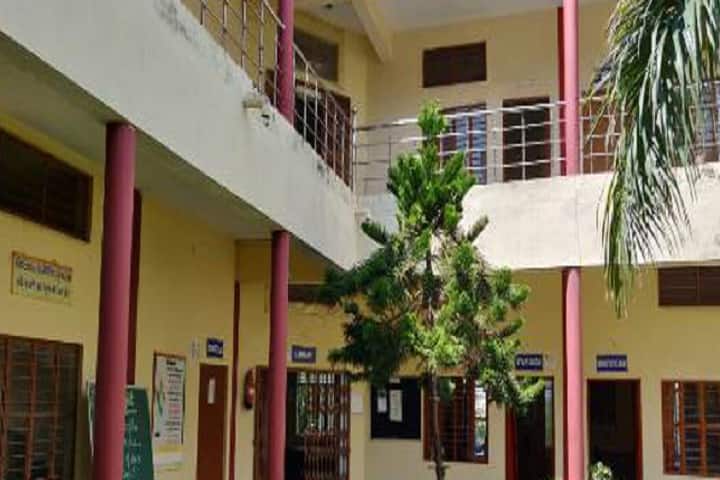 Jagrati Degree College campus in Meerut, Uttar Pradesh, India — photo 3