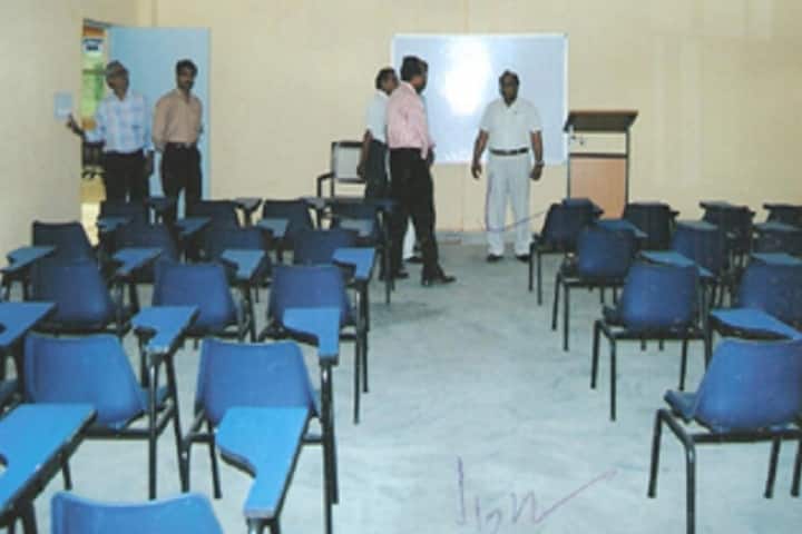 Divine Law College campus in Meerut, Uttar Pradesh, India — photo 3
