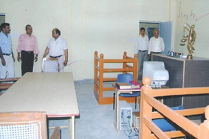 Divine Law College campus in Meerut, Uttar Pradesh, India — photo 4