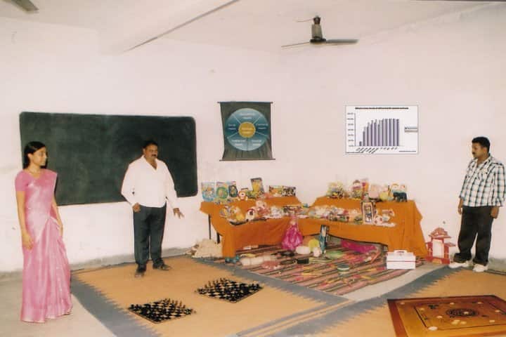 Vikram Singh Kanya Mahavidyalaya campus in Chandauli, Uttar Pradesh, India — photo 5