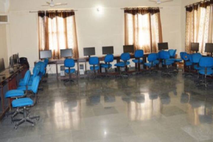 Shaheed Baba Jiwan Singh Khalsa College campus in Amritsar, Punjab, India — photo 5