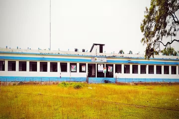 Samuktala Sidhu Kanhu College campus in Samuktala, West Bengal, India — photo 1