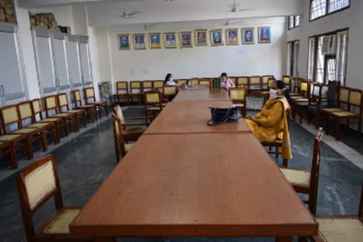 Government PG College Sector 1 campus in Panchkula, Haryana, India — photo 3