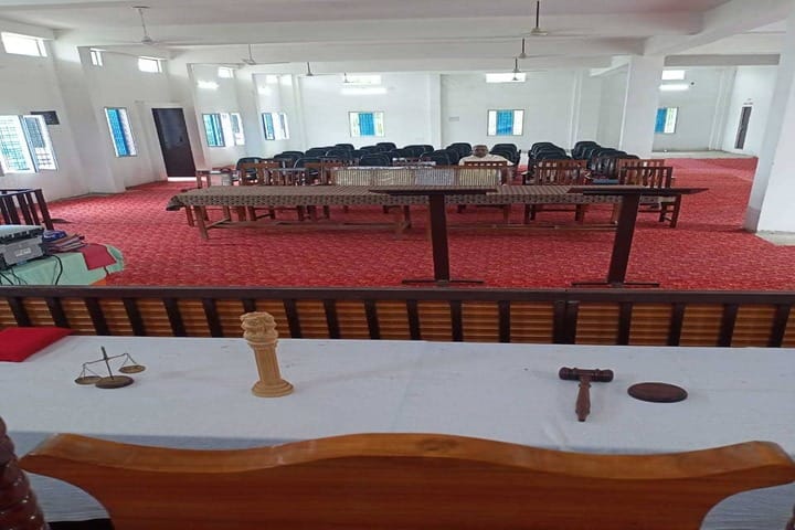 Shivlok Shrinet Law College campus in Mirzapur, Uttar Pradesh, India — photo 3