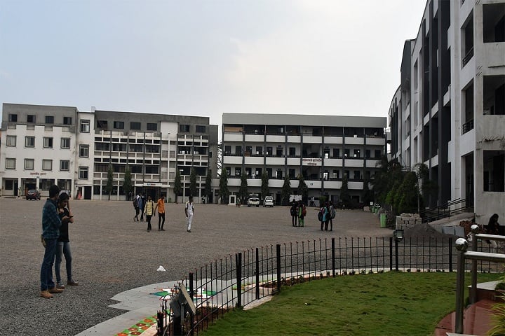 Hutatma Rajguru Mahavidyalaya campus in Rajgurunagar, Maharashtra, India — photo 1