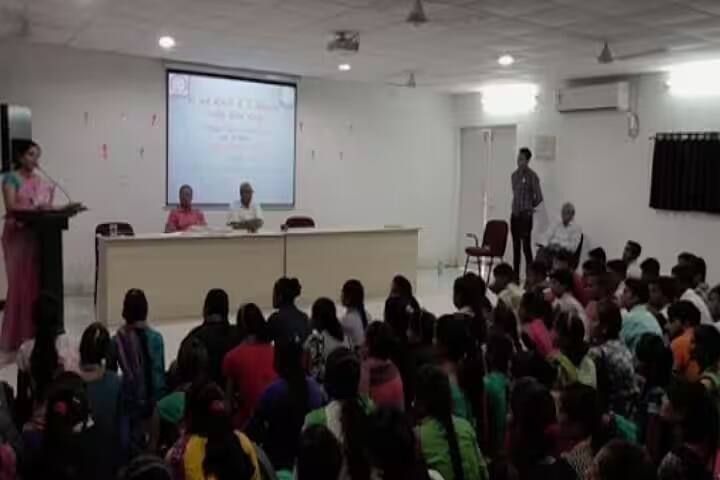 Shri and Smt PK Kotawala Arts College campus in Katpur, Gujarat, India — photo 3