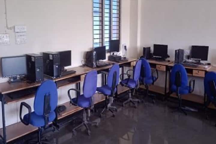 Shree DKV Arts and Science College campus in Jamnagar, Gujarat, India — photo 6