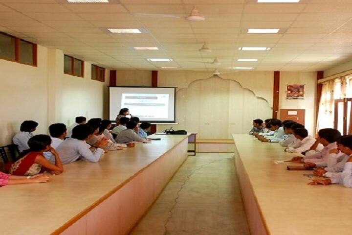 Shankara Mahavidyalaya campus in Kukas, Rajasthan, India — photo 1