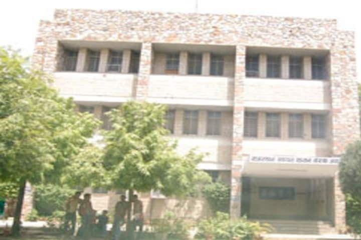 Rajasthan Swayat Shasan Mahavidyalaya campus in Jaipur, Rajasthan, India — photo 1