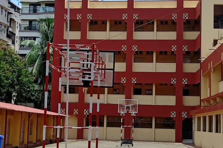 Tilak College of Science and Commerce campus in Vashi, Maharashtra, India — photo 1