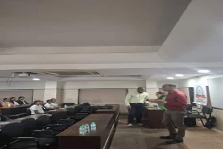 Aasawa Brothers Business School Arts Science Commerce campus in Aurangabad, Maharashtra, India — photo 2