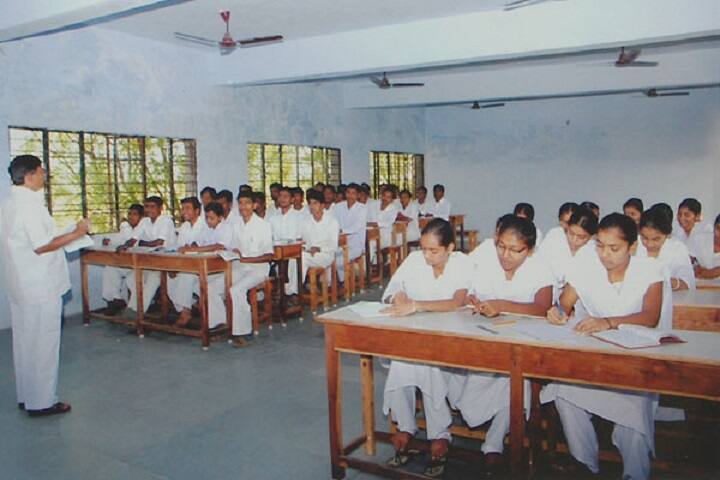 Seth Sri Tulsiram Gilda Nrupatunga Arts and Commerce First Grade College campus in Kalaburagi, Karnataka, India — photo 2