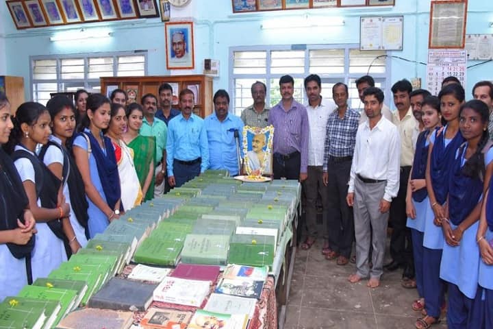 Sri Jagadguru Chandrashekhara Bharathi Memorial College campus in Sringeri, Karnataka, India — photo 2