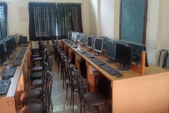 Mahatma Gandhi Post Graduate College campus in Gorakhpur, Uttar Pradesh, India — photo 3