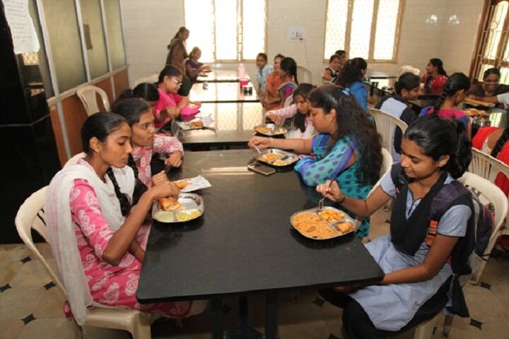 Smt Allum Sumangalamma Memorial College for Women campus in Ballari, Karnataka, India — photo 3