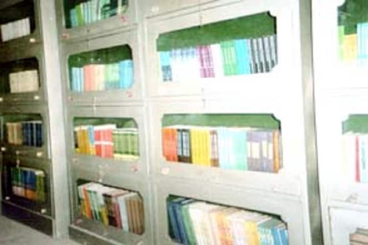 Shri Narheji Mahavidyalaya campus in Ballia, Uttar Pradesh, India — photo 3