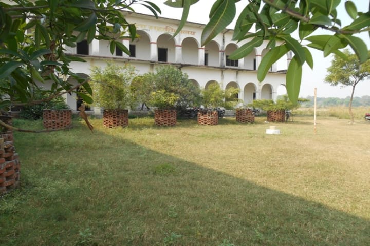 Janta Mahavidyalay campus in Ballia, Uttar Pradesh, India — photo 1