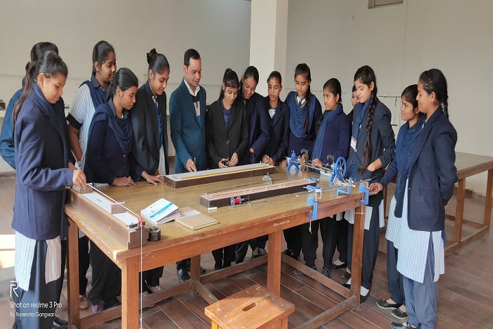 Springdale Mahila Mahavidyalaya campus in Bareilly, Uttar Pradesh, India — photo 4