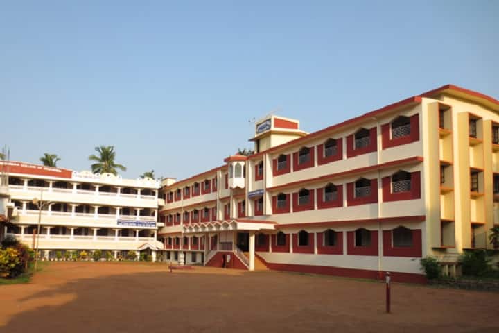 Shree Gokarnanatheshwara College campus in Mangalore, Karnataka, India — photo 1